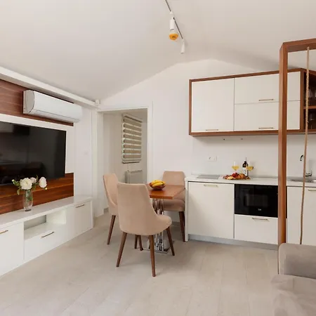 Ocea Studio Apartments Kotor Dış mekan fotoğraf