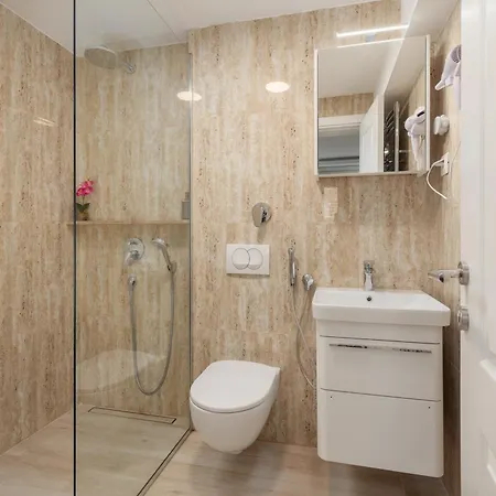 Ocea Studio Apartments Kotor Dış mekan fotoğraf