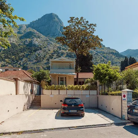 Ocea Studio Apartments Kotor Dış mekan fotoğraf